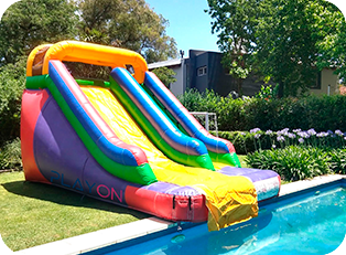 alquiler de tobogan acuatico inflable